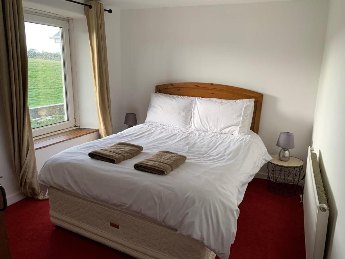 Character Dartmoor Cottage Йелвертон Экстерьер фото